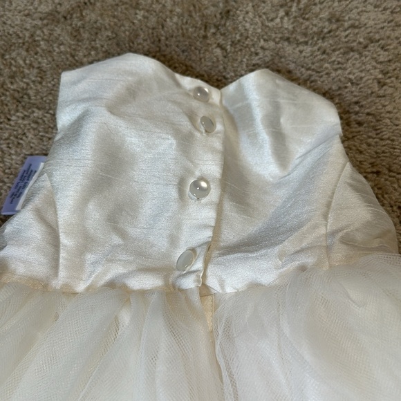 David’s Bridal Flower Girl Dress Sleeveless 2T Tulle Bling - Picture 5 of 7